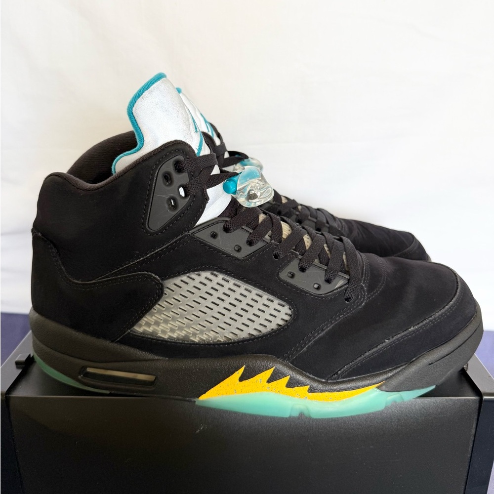 AUTHENTIC Jordan 5 Retro Aqua size 12 DD0587-047 2023 PRE-OWNED